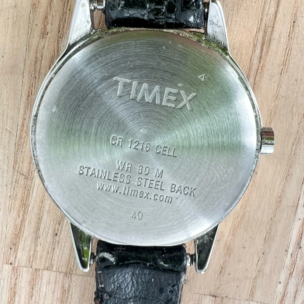 Timex ladies silver tone black leather watch NEW BATTERY